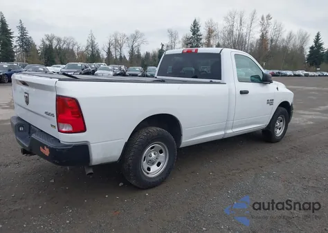 2019 Ram 1500 Classic Tradesman 4X4 8' Box z USA, uszkodzony, nr VIN 3C6JR7DG8KG502447